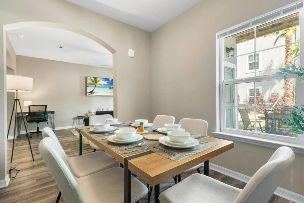 Elegant 2 Bed/2 Bath Apartment In Melbourne Fl Buitenkant foto