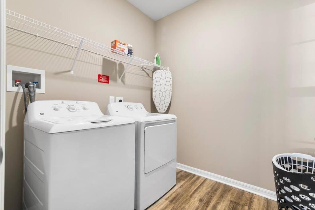 Elegant 2 Bed/2 Bath Apartment In Melbourne Fl Buitenkant foto