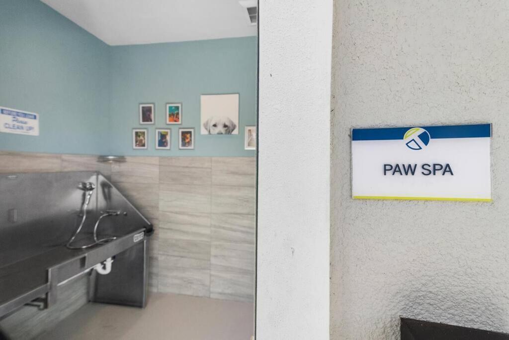 Elegant 2 Bed/2 Bath Apartment In Melbourne Fl Buitenkant foto